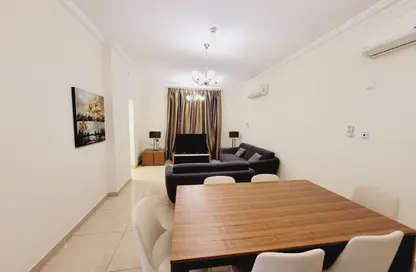 شقة - 2 غرف نوم - 2 حمامات للايجار في ريجنسي رزدنس مشيرب - مشيرب - الدوحة