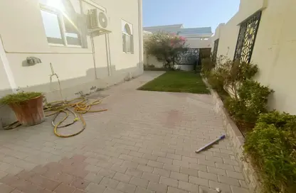مجمع سكني - 3 غرف نوم - 3 حمامات للايجار في شارع النعمان - العزيزية - الدوحة