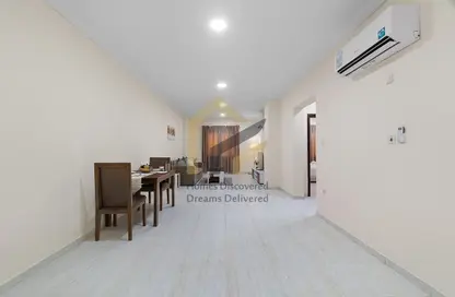 Apartment - 1 Bedroom - 1 Bathroom for rent in Umm Ghwailina Comm - Umm Ghuwalina - Umm Ghuwailina - Doha