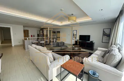 Apartment - 3 Bedrooms - 5 Bathrooms for rent in West Bay Tower - West Bay - West Bay - Doha