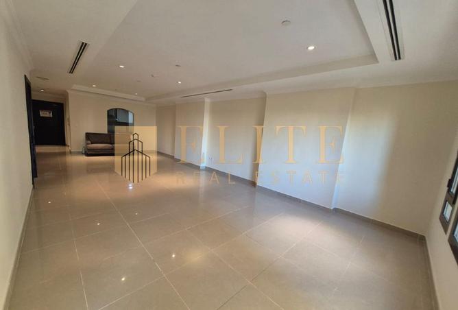 940740 - Property Image 2