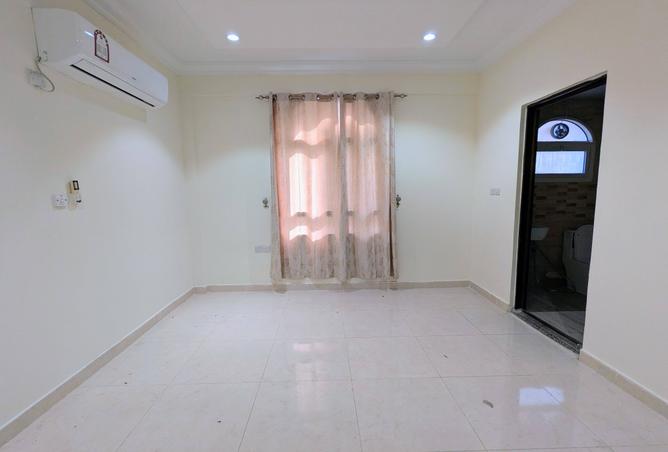 965170 - Property Image 3