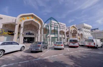 محل تجاري - استوديو - 1 حمام للايجار في سنترال إن سوق واقف - سوق واقف - الجاسرة - الدوحة