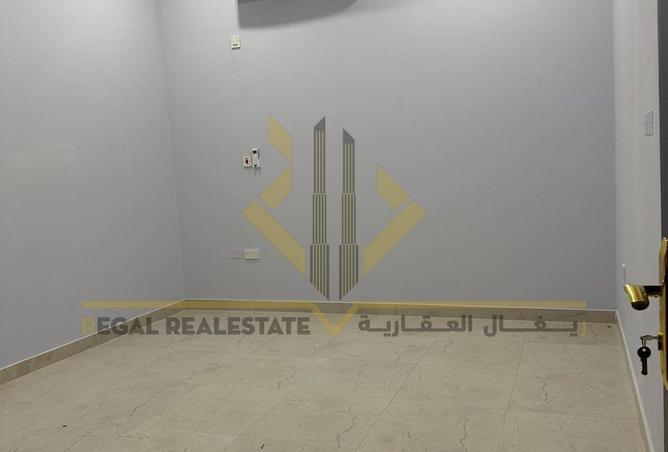 1003106 - Property Image 2