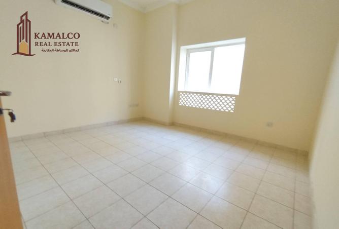 930689 - Property Image 3