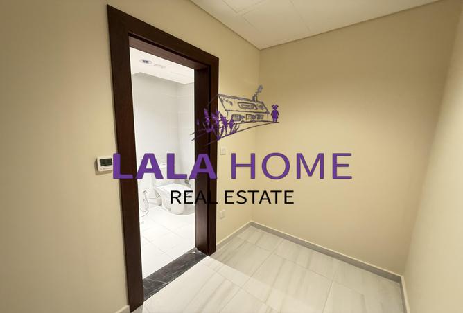 916491 - Property Image 3