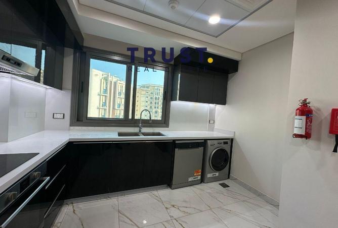 983553 - Property Image 3