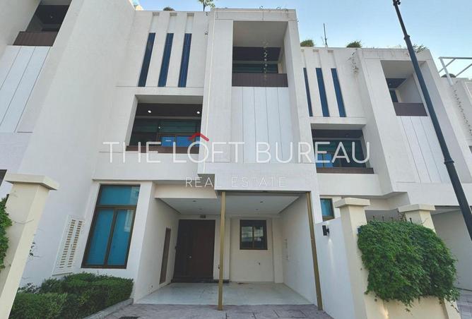 990998 - Property Main Image