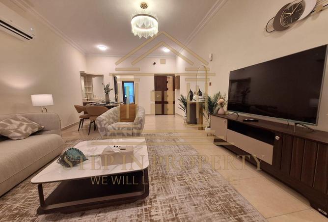 951805 - Property Image 3