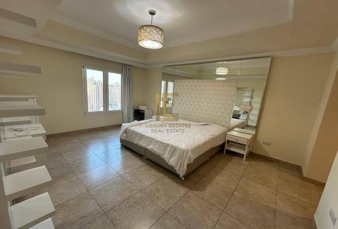 888745 - Property Image 3