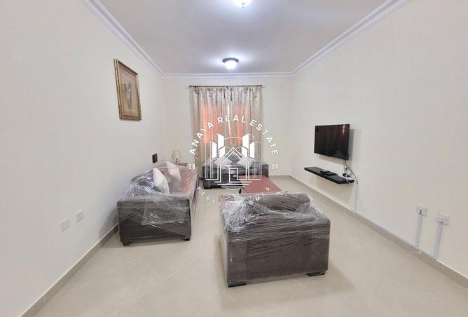 929187 - Property Image 3