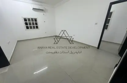 Apartment - 1 Bedroom - 1 Bathroom for rent in Umm Al Seneem Street - Ain Khaled - Doha