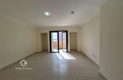 Apartment - 1 Bedroom - 2 Bathrooms for rent in West Porto Drive - Porto Arabia - The Pearl Island - Doha