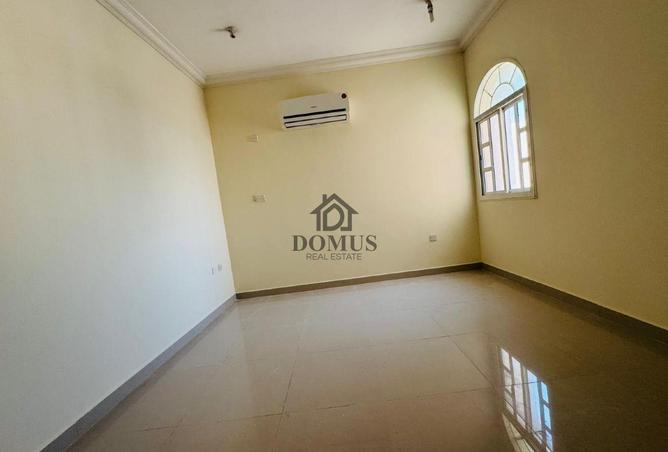 953786 - Property Image 2