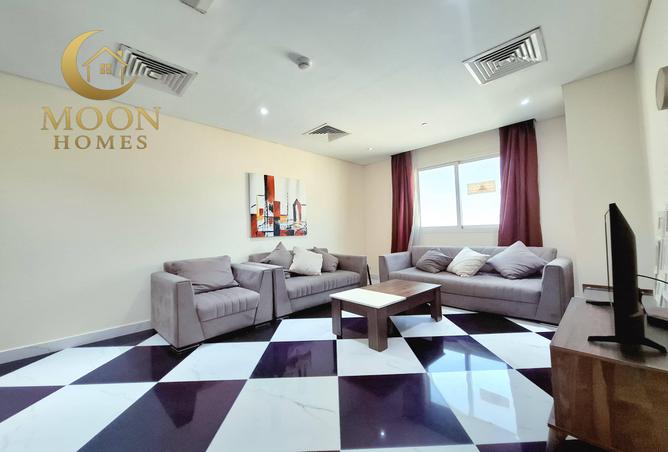 976328 - Property Image 2