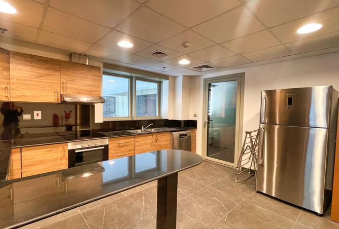 914057 - Property Image 2