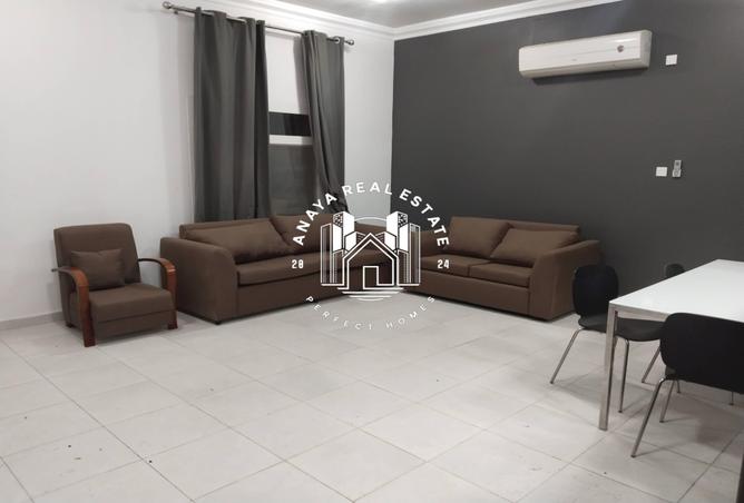 902087 - Property Main Image