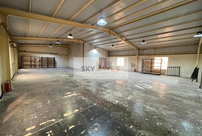 971448 - Property Image 2