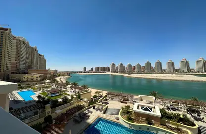 Apartment - 2 Bedrooms - 4 Bathrooms for rent in Viva West - Viva Bahriyah - The Pearl Island - Doha