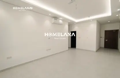 Apartment - 2 Bedrooms - 2 Bathrooms for rent in Salwa Road - Al Aziziyah - Doha