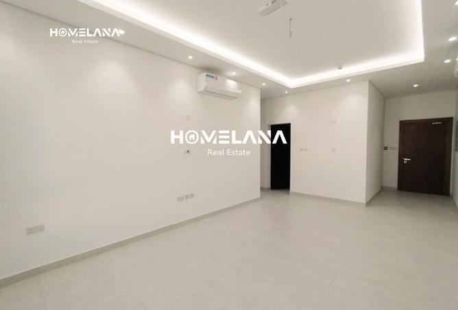 998738 - Property Main Image