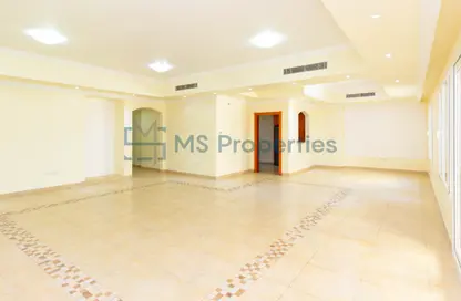Apartment - 3 Bedrooms - 5 Bathrooms for rent in West Porto Drive - Porto Arabia - The Pearl Island - Doha