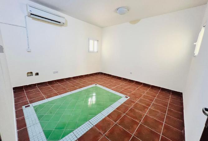 979077 - Property Image 2