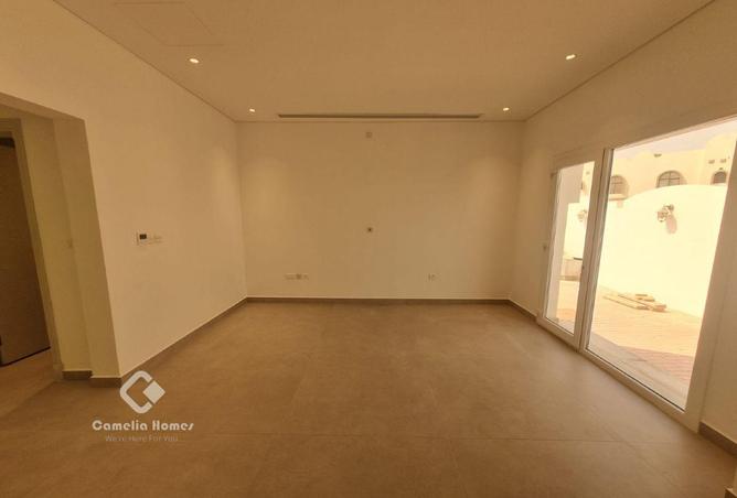 946573 - Property Image 2