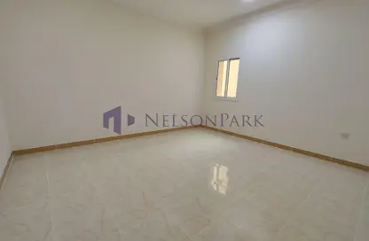Apartment - 3 Bedrooms - 2 Bathrooms for rent in Al Mansoura - Al Mansoura - Doha