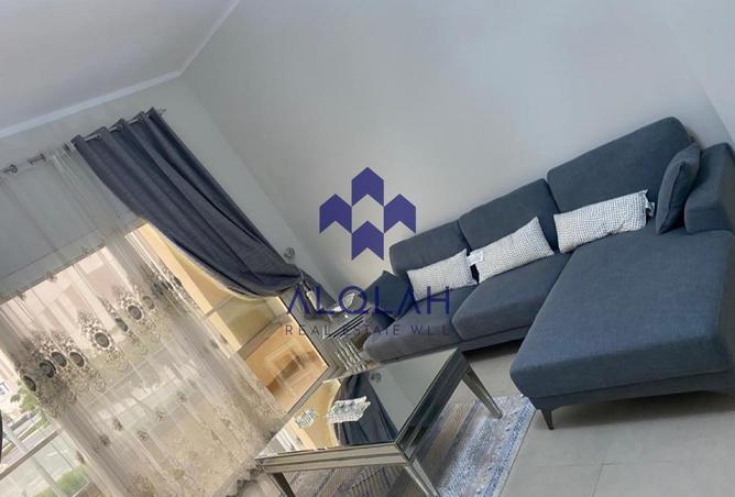 980790 - Property Image 2