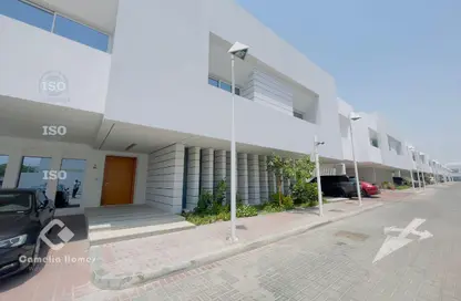 مجمع سكني - 5 غرف نوم - 5 حمامات للايجار في وادي المرخ - مريخ - المريخ - الدوحة