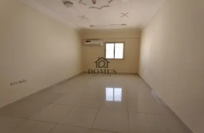 شقة - غرفة نوم - 1 حمام للايجار في شارع الزبير - فريج عبد العزيز - الدوحة