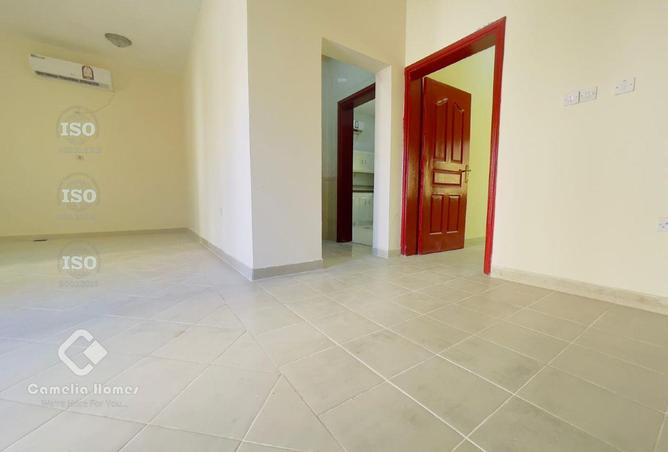 952035 - Property Image 2