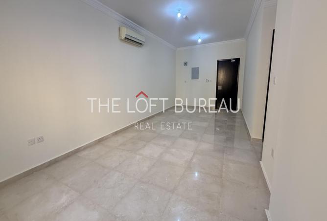 942942 - Property Image 3