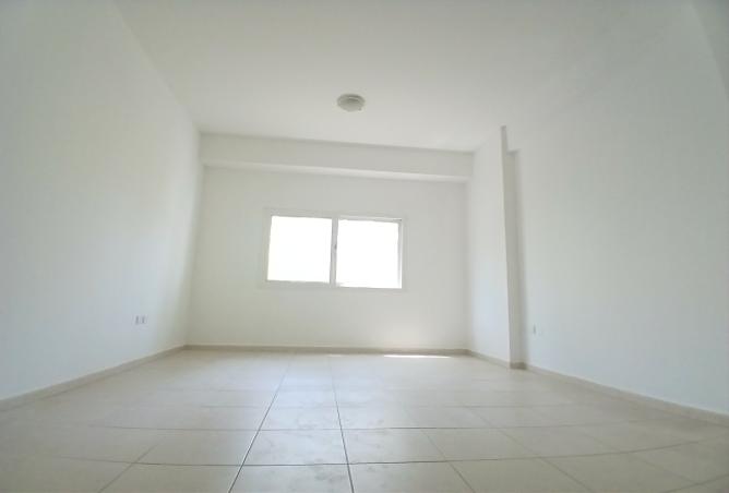 938393 - Property Image 3