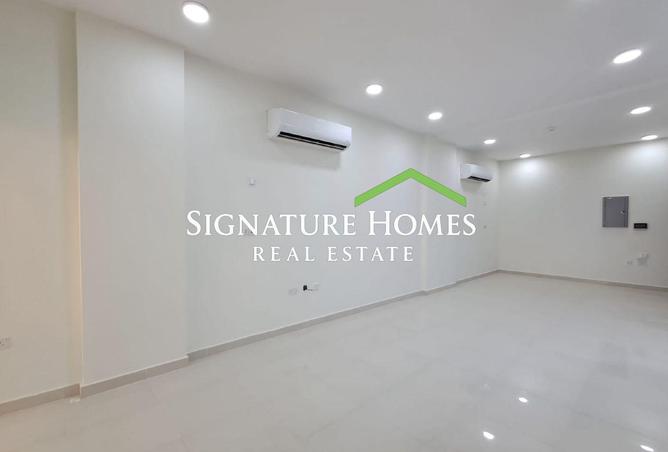 957427 - Property Image 3