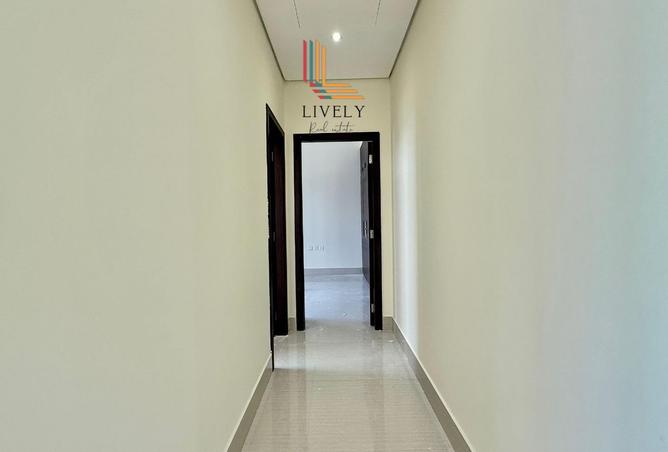 948859 - Property Image 2