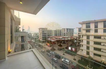 Apartment - 2 Bedrooms - 2 Bathrooms for rent in Gewan Island - The Pearl Island - Doha