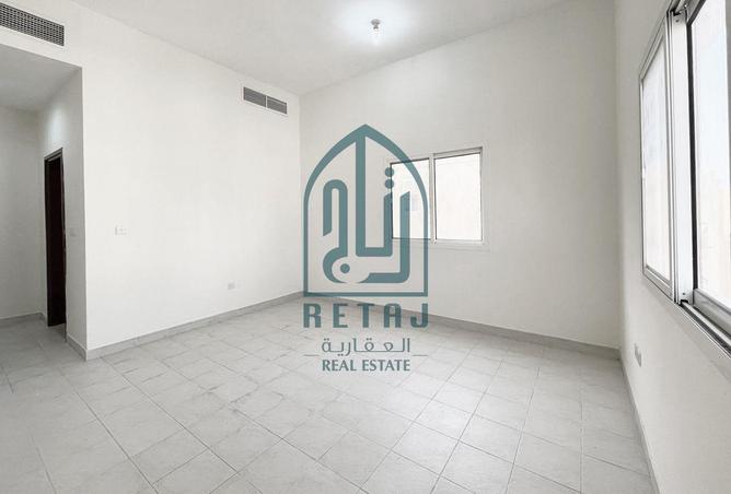 996746 - Property Image 2