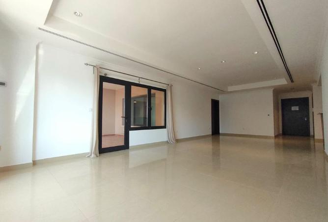 954779 - Property Image 3