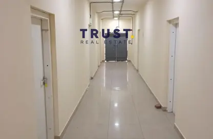 Staff Accommodation - Studio - 7+ Bathrooms for rent in Umm Salal Ali - Umm Salal Ali - Doha