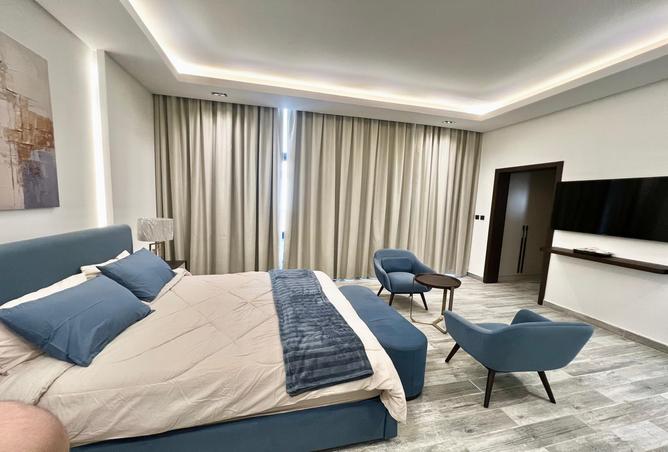 847483 - Property Image 2
