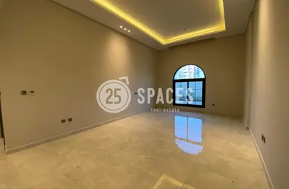 Apartment - 1 Bedroom - 2 Bathrooms for sale in Fox Hills South - Fox Hills - Lusail