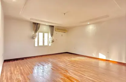 شقة - 1 حمام للايجار في شارع المطار القديم - طريق المطار القديم - الدوحة