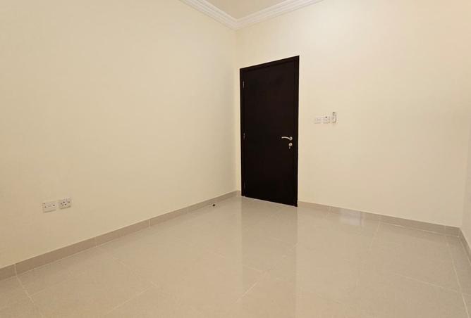 993706 - Property Image 3