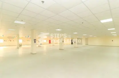 Warehouse - Studio for rent in Industrial Area 5 - Industrial Area - Industrial Area - Doha