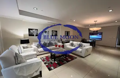 Apartment - 1 Bedroom - 2 Bathrooms for rent in West Porto Drive - Porto Arabia - The Pearl Island - Doha