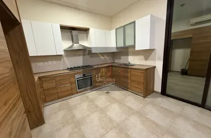 مجمع سكني - 4 غرف نوم - 5 حمامات للايجار في 43 المطار القديم - طريق المطار القديم - الدوحة
