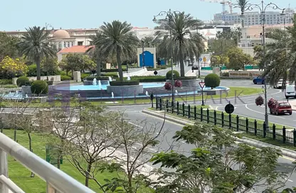 شقة - غرفة نوم - 2 حمامات للايجار في حدائق جاردينو - فيلات جاردينو - جزيرة اللؤلؤة - الدوحة