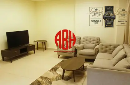 شقة - غرفة نوم - 2 حمامات للايجار في 195 مساكن مارينا - منطقة المارينا - الوسيل